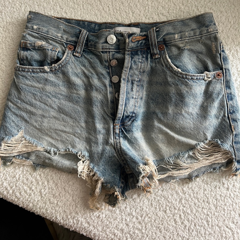 NWOT Zara denim shorts